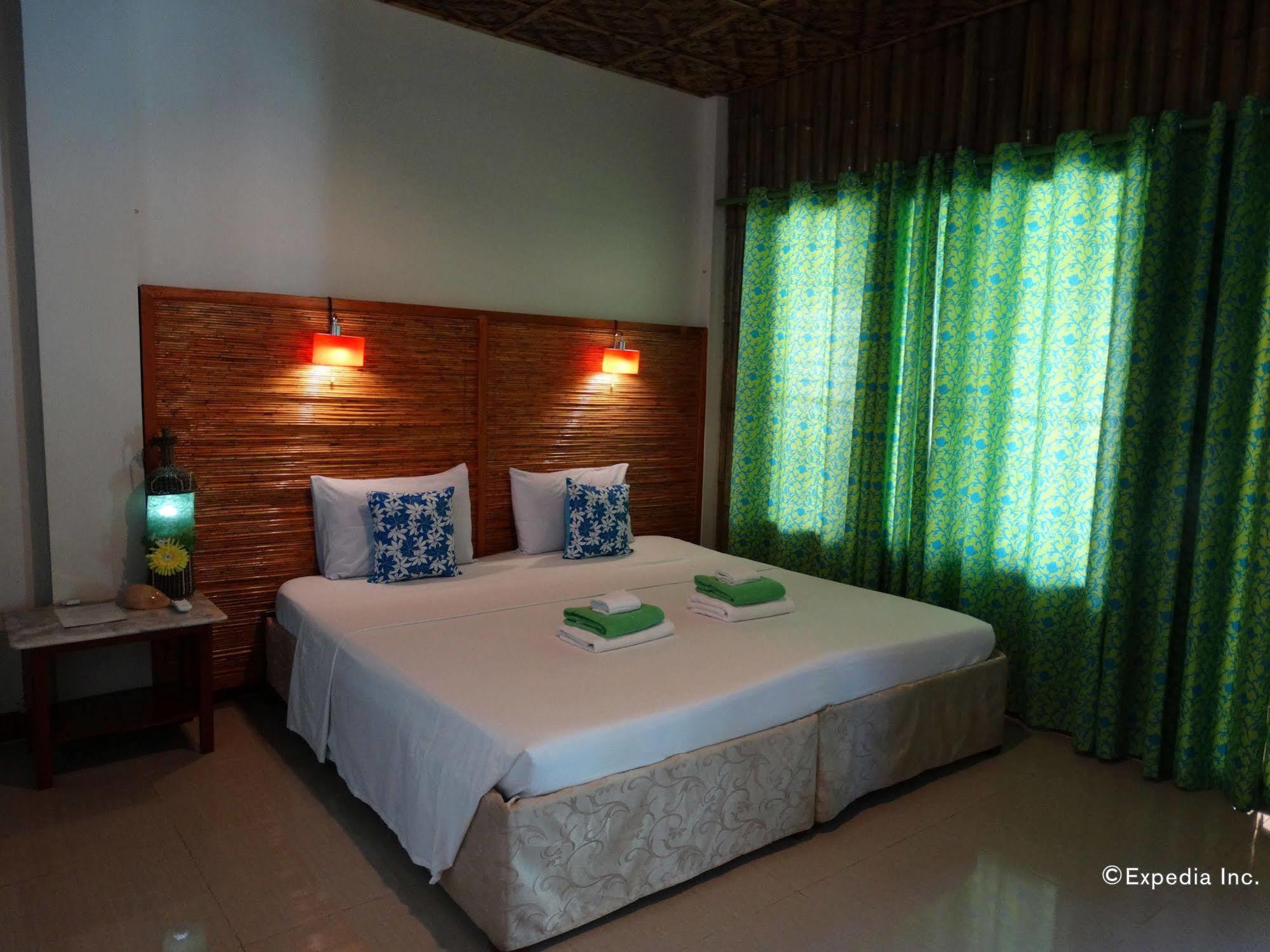 Mayfair Resort Panglao City Exterior foto