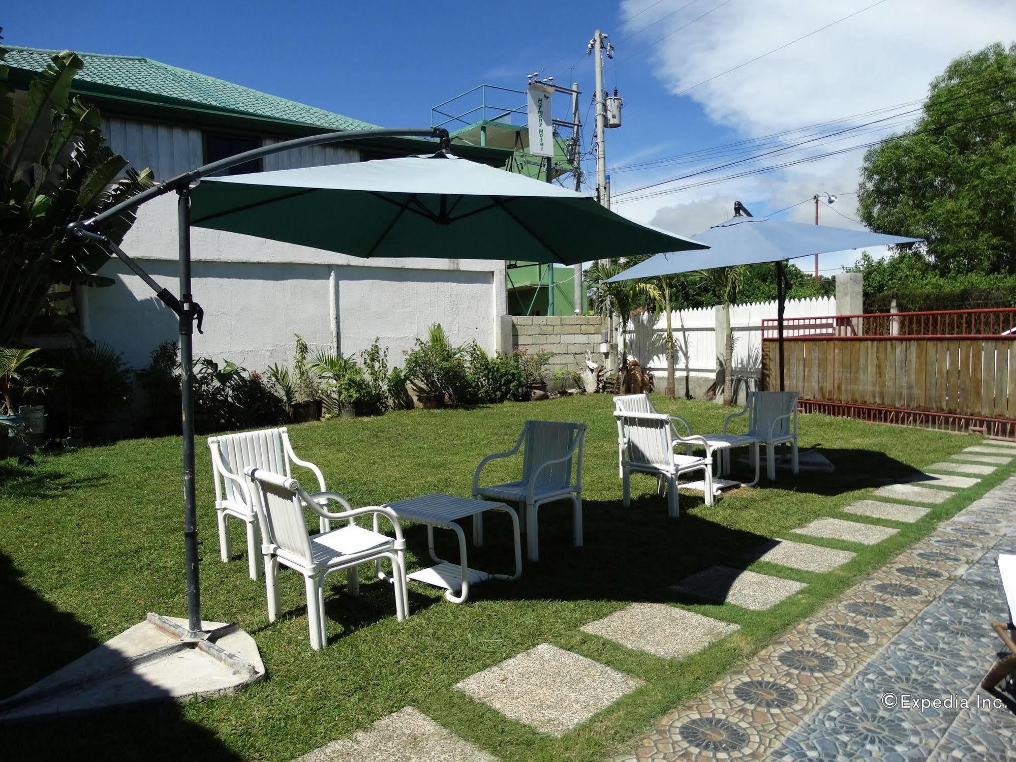 Mayfair Resort Panglao City Exterior foto